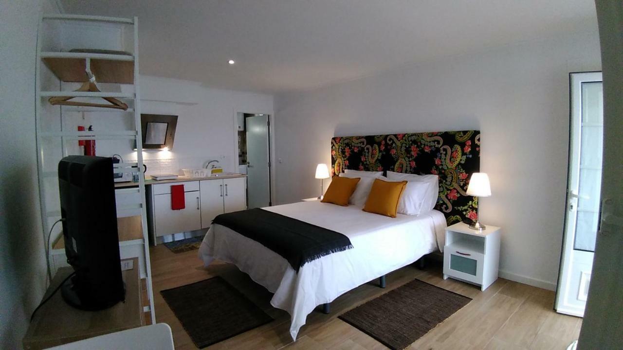 Vistalmar Sao Martinho Bed & Breakfast São Martinho do Porto Dış mekan fotoğraf